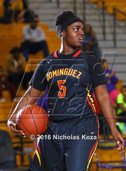 Thumbnail 3 in Lynwood vs. Dominguez photogallery.