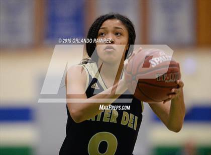 Thumbnail 1 in Mater Dei Catholic @ Eastlake photogallery.