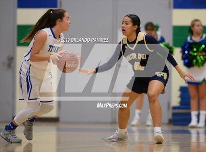 Thumbnail 3 in Mater Dei Catholic @ Eastlake photogallery.