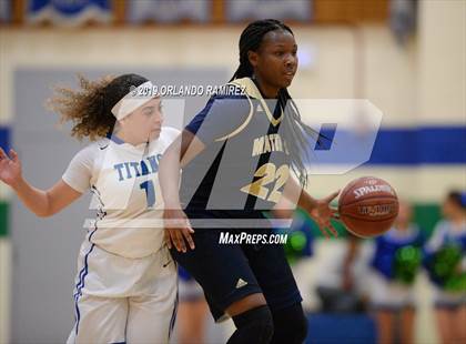 Thumbnail 1 in Mater Dei Catholic @ Eastlake photogallery.