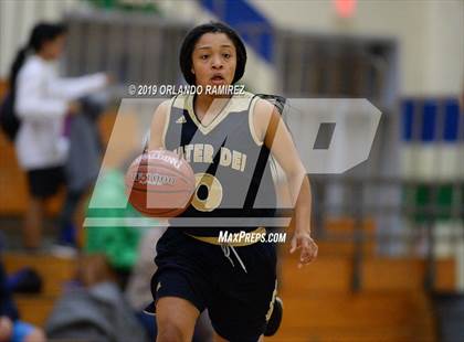 Thumbnail 1 in Mater Dei Catholic @ Eastlake photogallery.