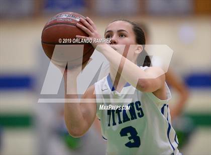 Thumbnail 1 in Mater Dei Catholic @ Eastlake photogallery.