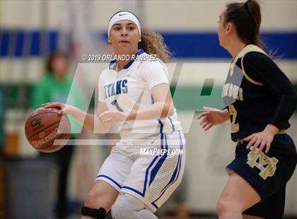 Thumbnail 3 in Mater Dei Catholic @ Eastlake photogallery.