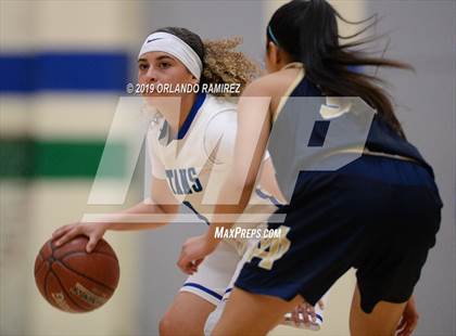 Thumbnail 2 in Mater Dei Catholic @ Eastlake photogallery.