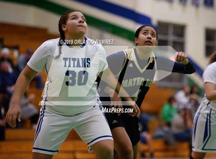 Thumbnail 2 in Mater Dei Catholic @ Eastlake photogallery.