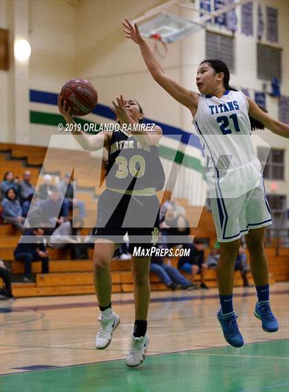Thumbnail 2 in Mater Dei Catholic @ Eastlake photogallery.