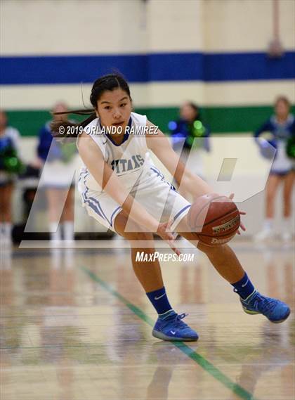 Thumbnail 3 in Mater Dei Catholic @ Eastlake photogallery.