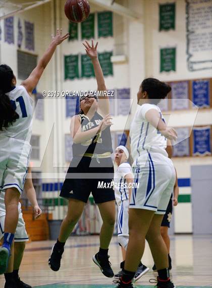 Thumbnail 1 in Mater Dei Catholic @ Eastlake photogallery.