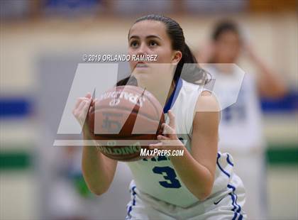 Thumbnail 2 in Mater Dei Catholic @ Eastlake photogallery.