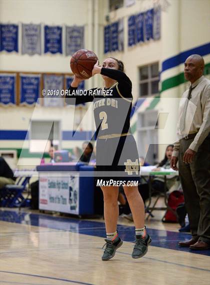 Thumbnail 1 in Mater Dei Catholic @ Eastlake photogallery.