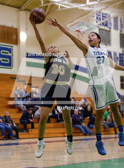 Thumbnail 3 in Mater Dei Catholic @ Eastlake photogallery.