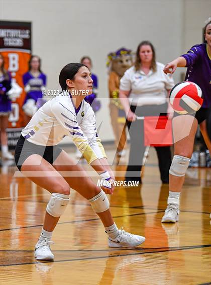 Thumbnail 1 in Shiner vs Thrall (UIL 2A Region IV Area Playoff) photogallery.