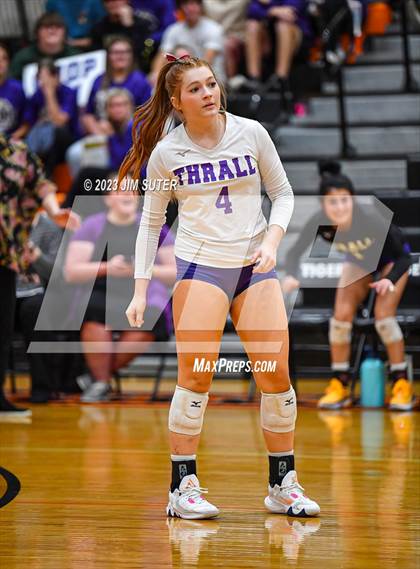 Thumbnail 2 in Shiner vs Thrall (UIL 2A Region IV Area Playoff) photogallery.