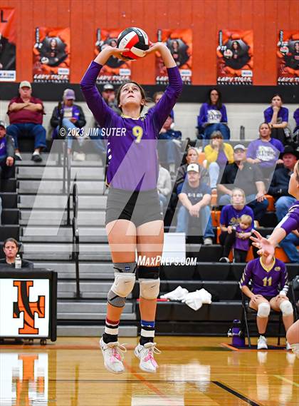 Thumbnail 1 in Shiner vs Thrall (UIL 2A Region IV Area Playoff) photogallery.