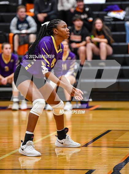 Thumbnail 1 in Shiner vs Thrall (UIL 2A Region IV Area Playoff) photogallery.