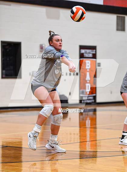 Thumbnail 2 in Shiner vs Thrall (UIL 2A Region IV Area Playoff) photogallery.