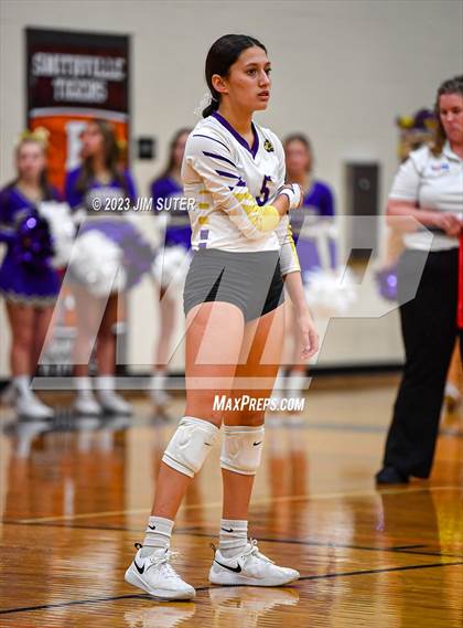 Thumbnail 2 in Shiner vs Thrall (UIL 2A Region IV Area Playoff) photogallery.