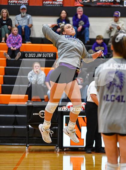 Thumbnail 1 in Shiner vs Thrall (UIL 2A Region IV Area Playoff) photogallery.