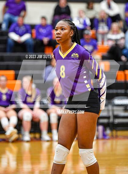 Thumbnail 2 in Shiner vs Thrall (UIL 2A Region IV Area Playoff) photogallery.