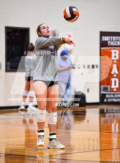 Thumbnail 2 in Shiner vs Thrall (UIL 2A Region IV Area Playoff) photogallery.