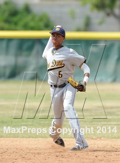 Thumbnail 2 in St. Paul vs Notre Dame (St. Paul Tournament) photogallery.