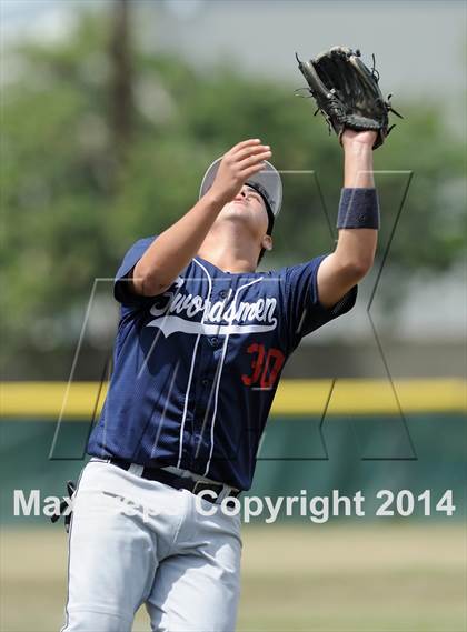 Thumbnail 2 in St. Paul vs Notre Dame (St. Paul Tournament) photogallery.