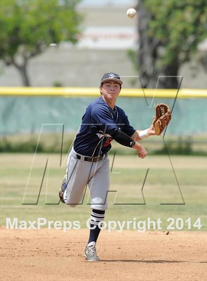 Thumbnail 2 in St. Paul vs Notre Dame (St. Paul Tournament) photogallery.