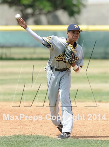 Thumbnail 2 in St. Paul vs Notre Dame (St. Paul Tournament) photogallery.