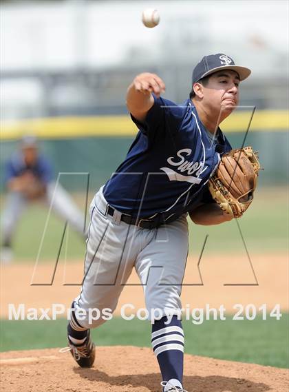 Thumbnail 2 in St. Paul vs Notre Dame (St. Paul Tournament) photogallery.