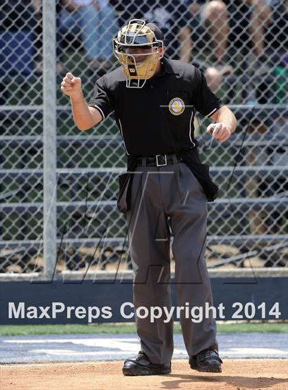Thumbnail 1 in St. Paul vs Notre Dame (St. Paul Tournament) photogallery.