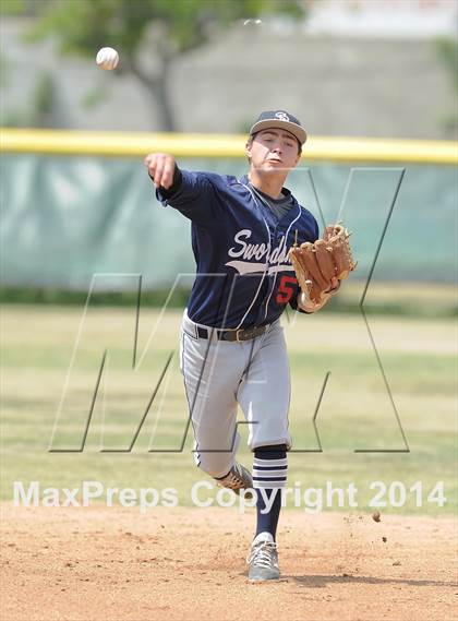 Thumbnail 2 in St. Paul vs Notre Dame (St. Paul Tournament) photogallery.