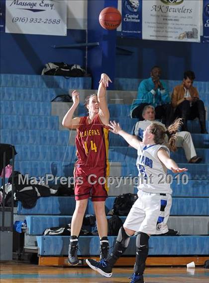 Thumbnail 1 in Calaveras @ Capital Christian (CIF SJS D4 Playoffs) photogallery.