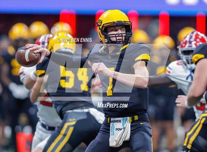 Thumbnail 2 in Toombs County vs. Worth County (GHSA A Division 1 Championship) photogallery.