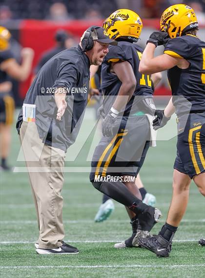 Thumbnail 3 in Toombs County vs. Worth County (GHSA A Division 1 Championship) photogallery.
