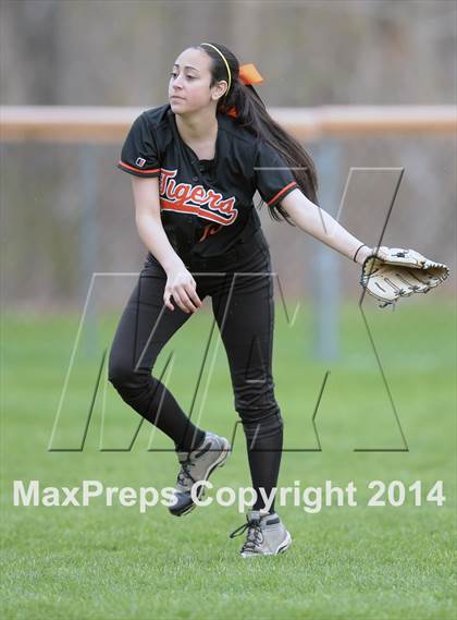 Thumbnail 3 in Mamaroneck @ White Plains photogallery.