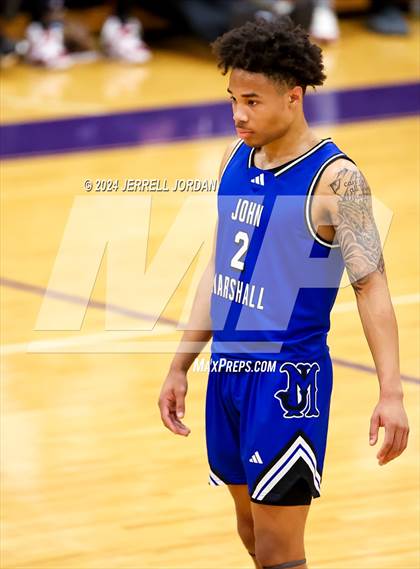 Thumbnail 2 in John Marshall vs Highland (John Wall Holiday Invitational) photogallery.