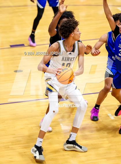 Thumbnail 3 in John Marshall vs Highland (John Wall Holiday Invitational) photogallery.