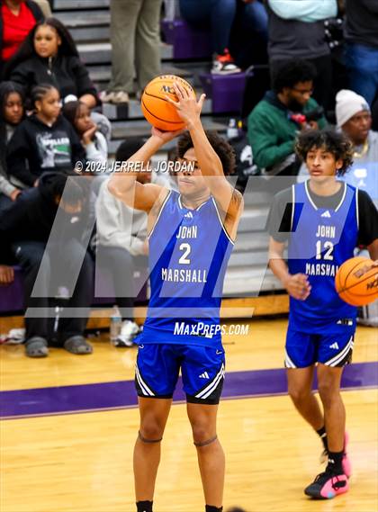 Thumbnail 1 in John Marshall vs Highland (John Wall Holiday Invitational) photogallery.