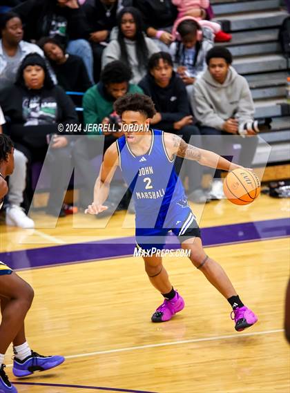 Thumbnail 1 in John Marshall vs Highland (John Wall Holiday Invitational) photogallery.