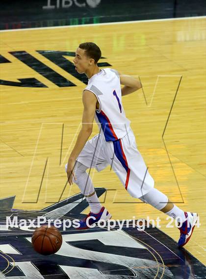 Thumbnail 2 in Folsom vs St. John Bosco (CIF State D2 Final) photogallery.