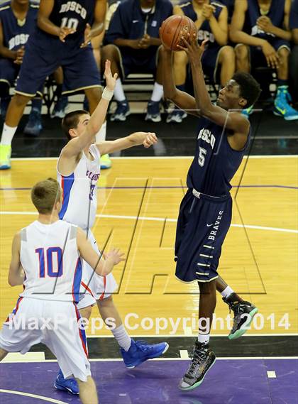 Thumbnail 2 in Folsom vs St. John Bosco (CIF State D2 Final) photogallery.