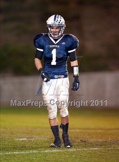 Thumbnail 2 in La Habra vs. Sonora (CIF SS Semifinal) photogallery.