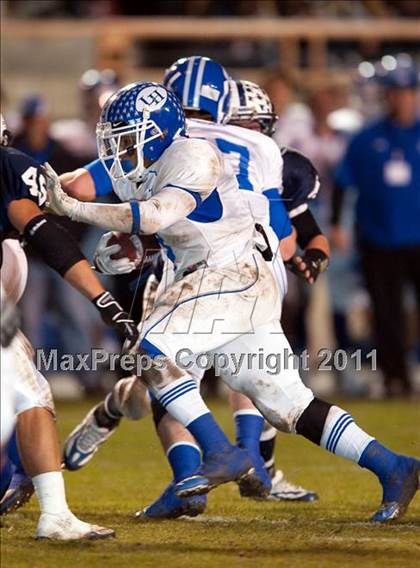 Thumbnail 1 in La Habra vs. Sonora (CIF SS Semifinal) photogallery.