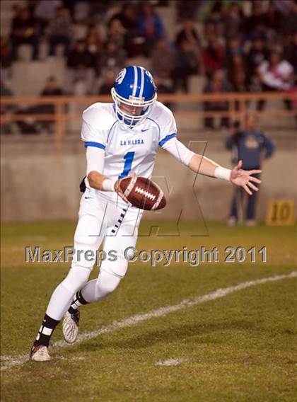 Thumbnail 3 in La Habra vs. Sonora (CIF SS Semifinal) photogallery.