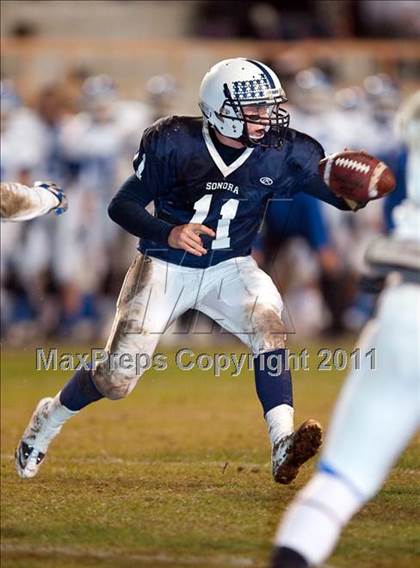 Thumbnail 3 in La Habra vs. Sonora (CIF SS Semifinal) photogallery.