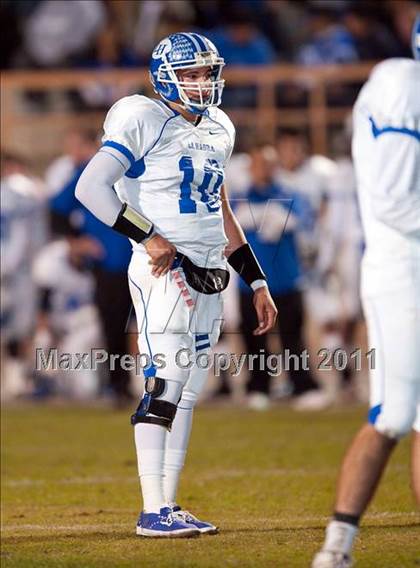 Thumbnail 2 in La Habra vs. Sonora (CIF SS Semifinal) photogallery.