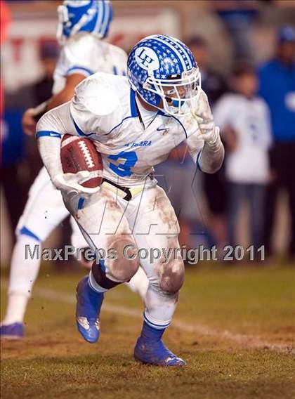 Thumbnail 3 in La Habra vs. Sonora (CIF SS Semifinal) photogallery.
