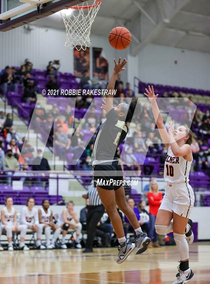Thumbnail 1 in Gilmer vs. Pinkston (UIL 4A Regional Finals) photogallery.