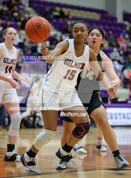 Thumbnail 1 in Gilmer vs. Pinkston (UIL 4A Regional Finals) photogallery.