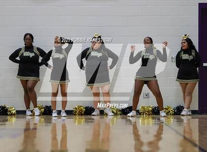 Thumbnail 1 in Gilmer vs. Pinkston (UIL 4A Regional Finals) photogallery.